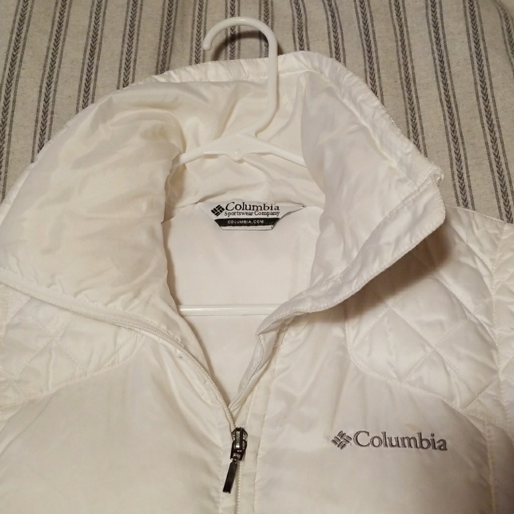 Down White Columbia vest